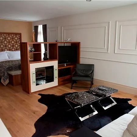 Hotel Stories Kuloglu 3*