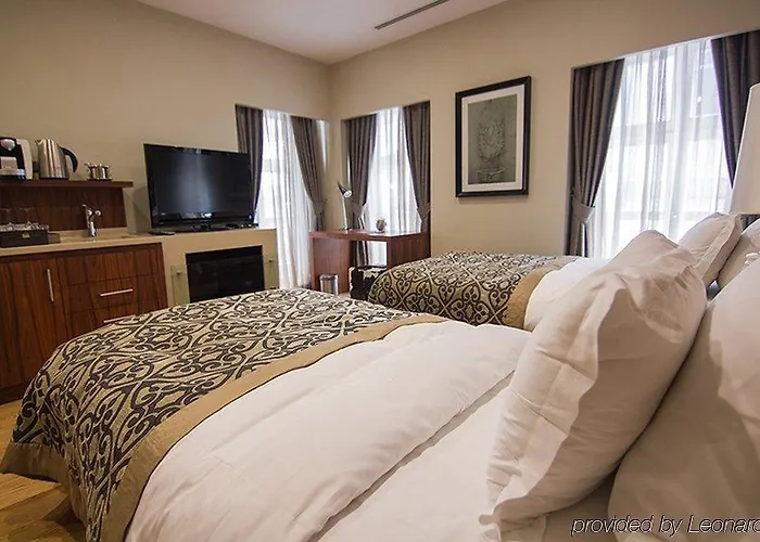 Stories Kuloglu Hotell 3*