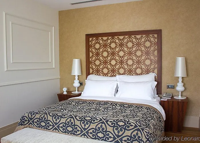 Stories Kuloglu Hotell 3*