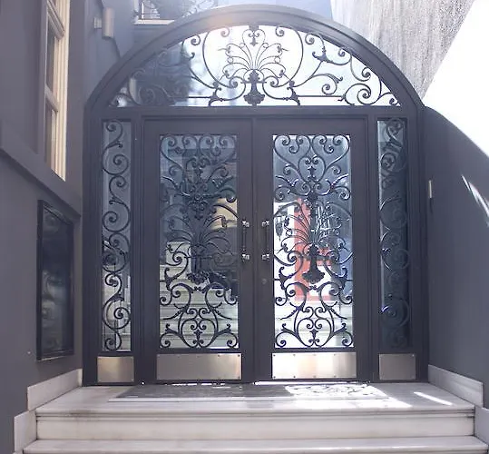 Stories Kuloglu Istanbul