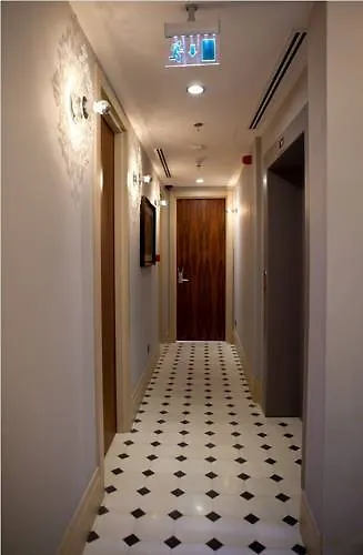 Hotell Stories Kuloglu 3*